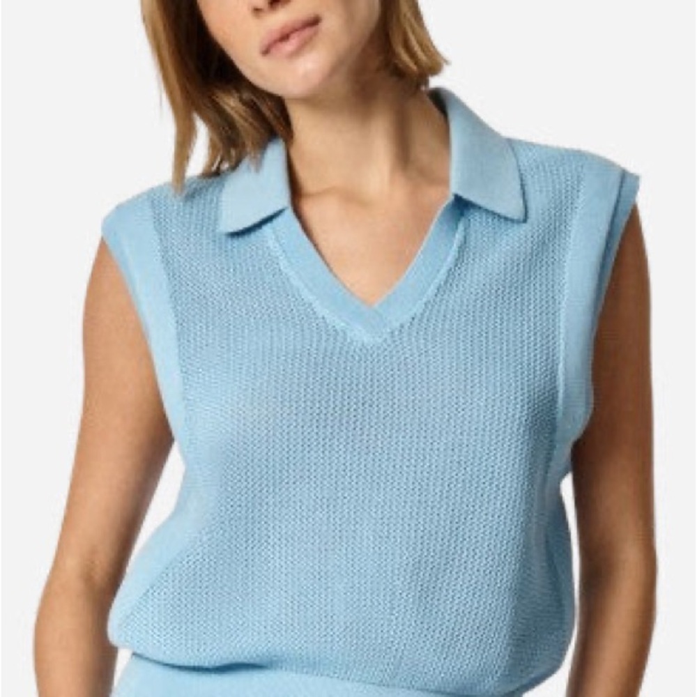Oncept Kennedy Chic Cream V-Neck Sweater Vest - Picture 10 of 12